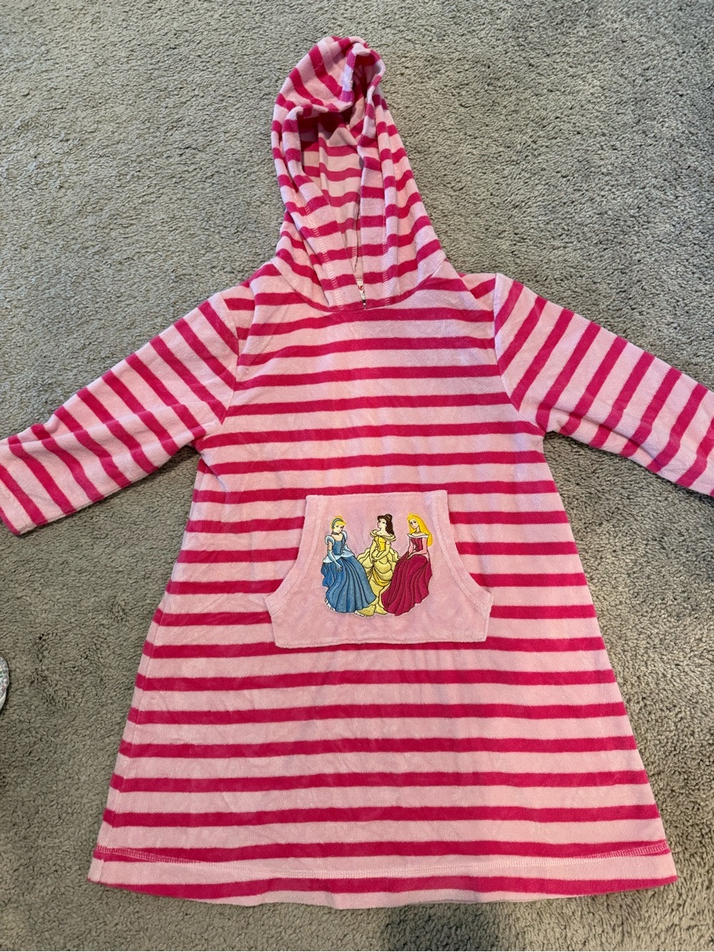 Y2K small girls 6/6x vintage Disney shopping princess Terry beach/pool coverup